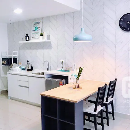 Netflix Wifi Cozy Homestay Trefoil Setia Alam Shah Alam 沙亚南舒适温馨日租民宿 Exterior photo