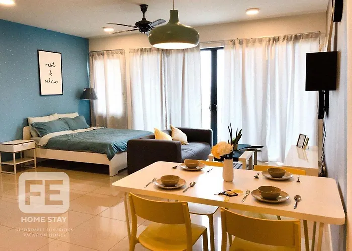 Netflix Wifi Cozy Homestay Trefoil Setia Alam Shah Alam 沙亚南舒适温馨日租民宿