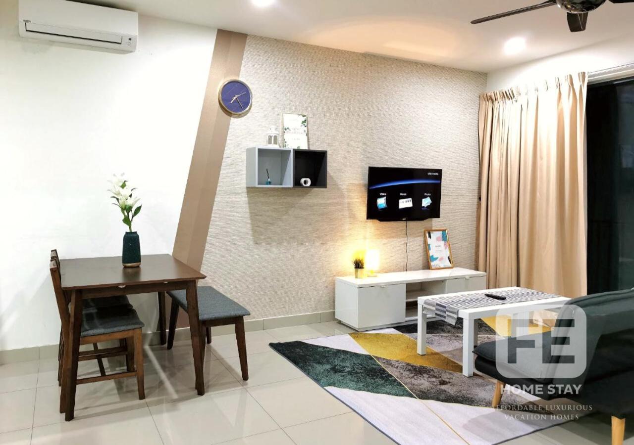 Netflix Wifi Cozy Trefoil Shah Alam 沙亚南舒适温馨日租民宿 Setia Alam