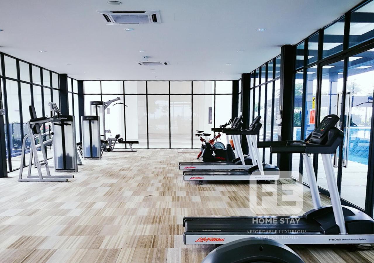 Apartment Netflix Wifi Cozy Trefoil Shah Alam 沙亚南舒适温馨日租民宿 *