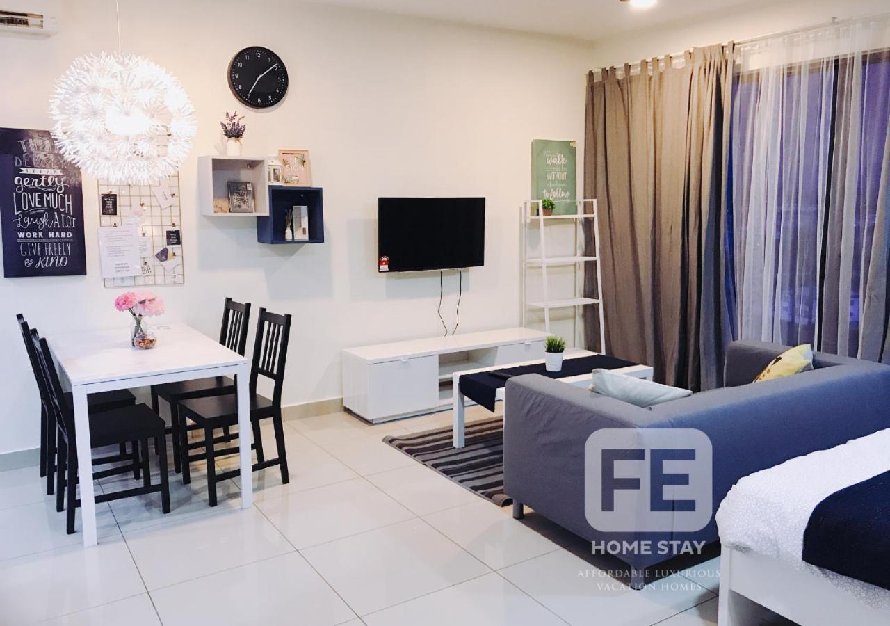 Netflix Wifi Cozy Trefoil Shah Alam 沙亚南舒适温馨日租民宿 Setia Alam